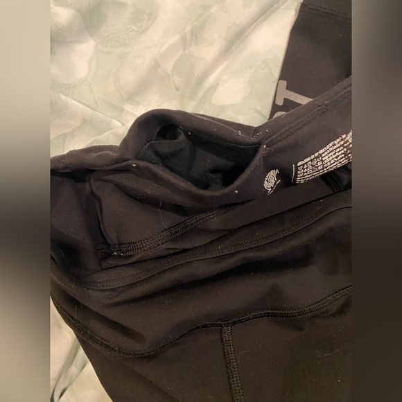 Victoria Secret Sport Leggings - Picture 5 of 5